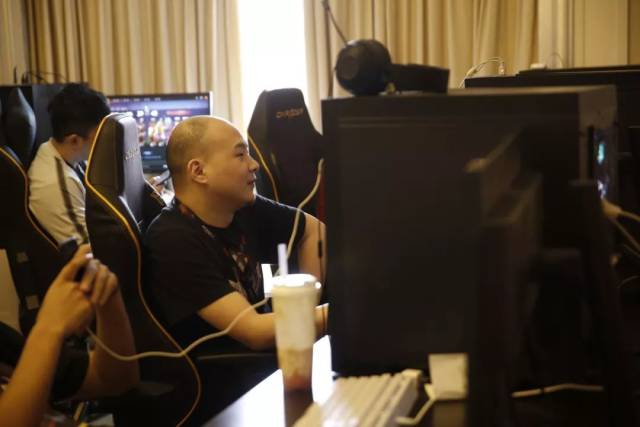 资讯绝地求生全球总决赛 排位赛DAY3 11.21 B／C组