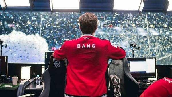 FURIA Esports 对阵 The MongolZ ，NAVI 将与 aurora 争夺 Thunderpick 世界冠军赛 2025 的季后赛名额