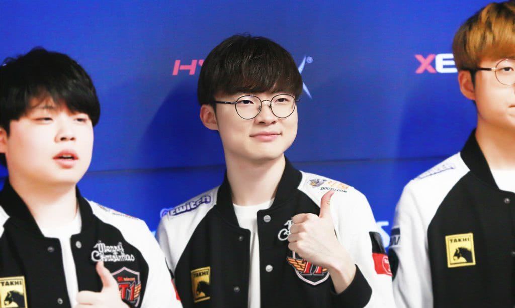 “队员之间完全没有协同” - FaZe Clan 的压抑视频博客