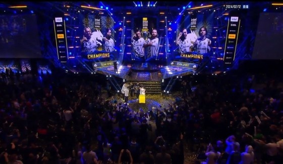 Viper：我会积极参与下路BP，个人更喜欢2V2对线