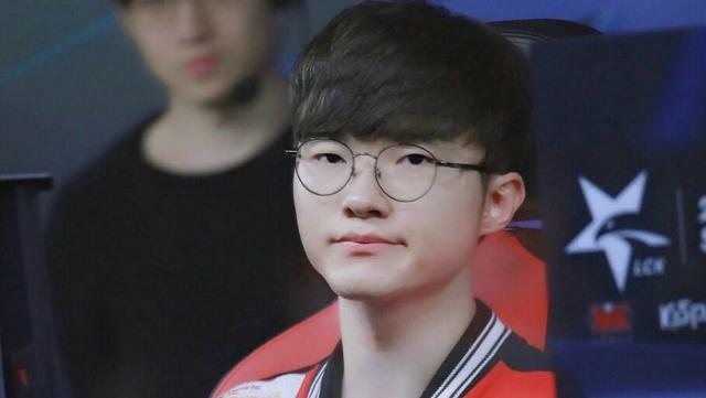 Bilibili Gaming 将在MSI 2025的淘汰赛阶段与G2对决