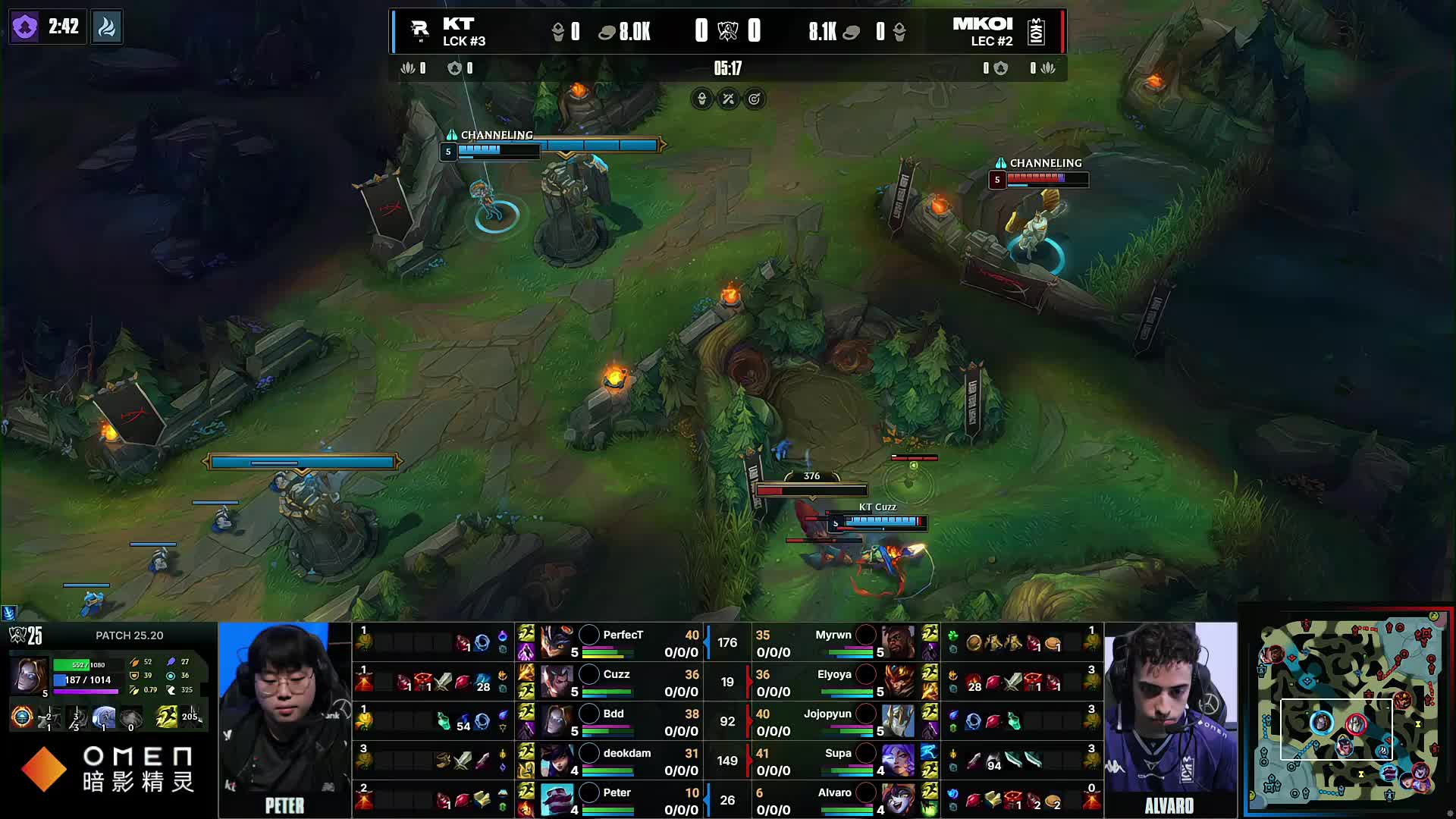 Royal Never Give Up 新年祝福：祝大家在蛇年好运连连，万事如意！